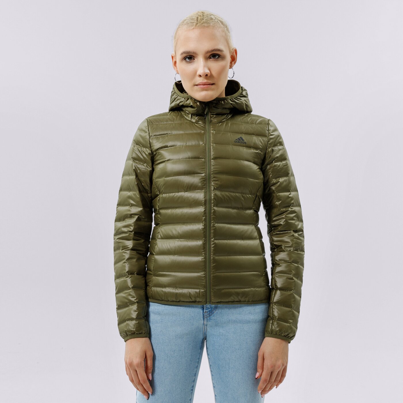 Дамско зимно яке ADIDAS ЯКЕ ЗИМНО W VARILITE HO J gt9227 цвят каки