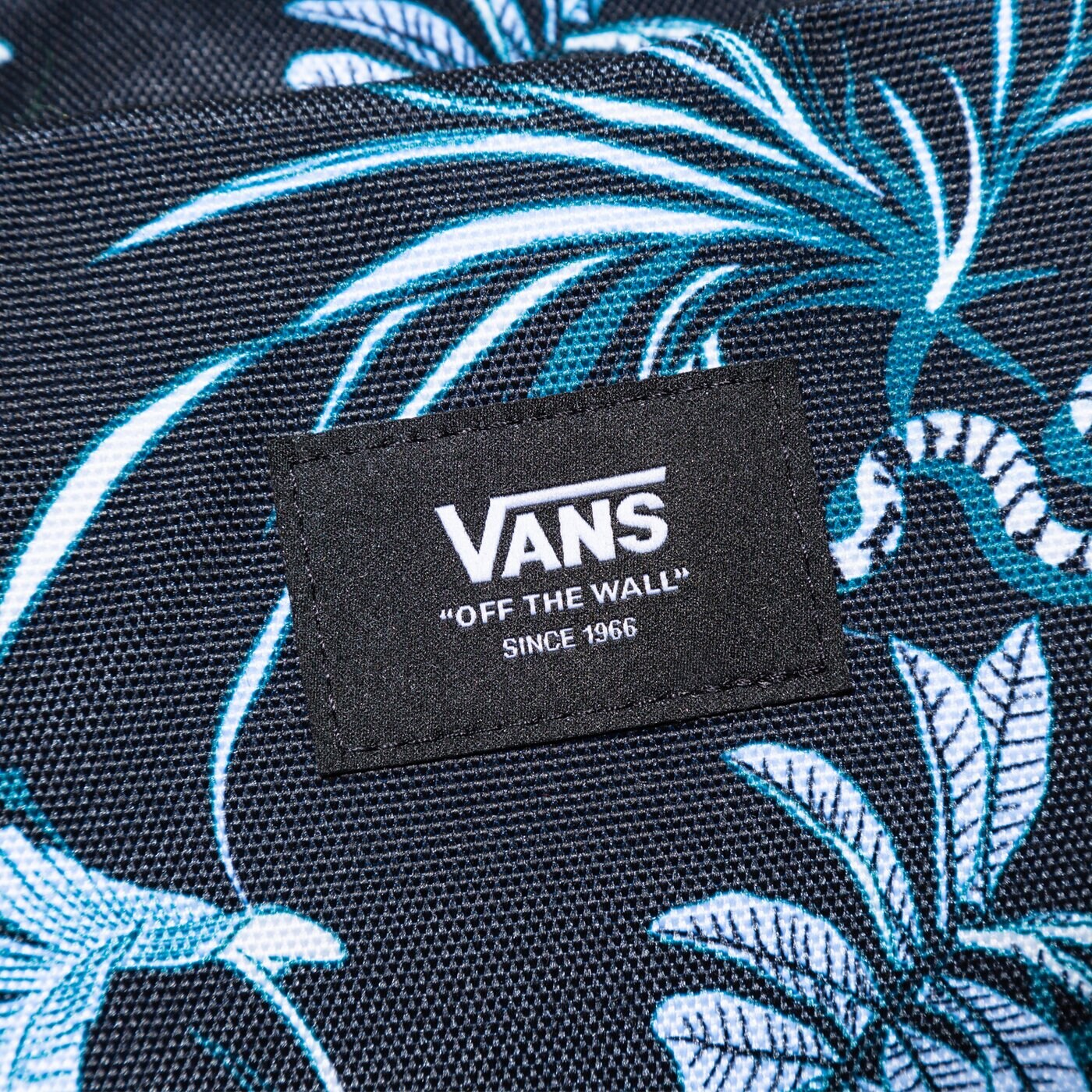 Детска раница VANS РАНИЦА MN OLD SKOOL IIII BACKPACK vn0a5khqehu1 цвят черен