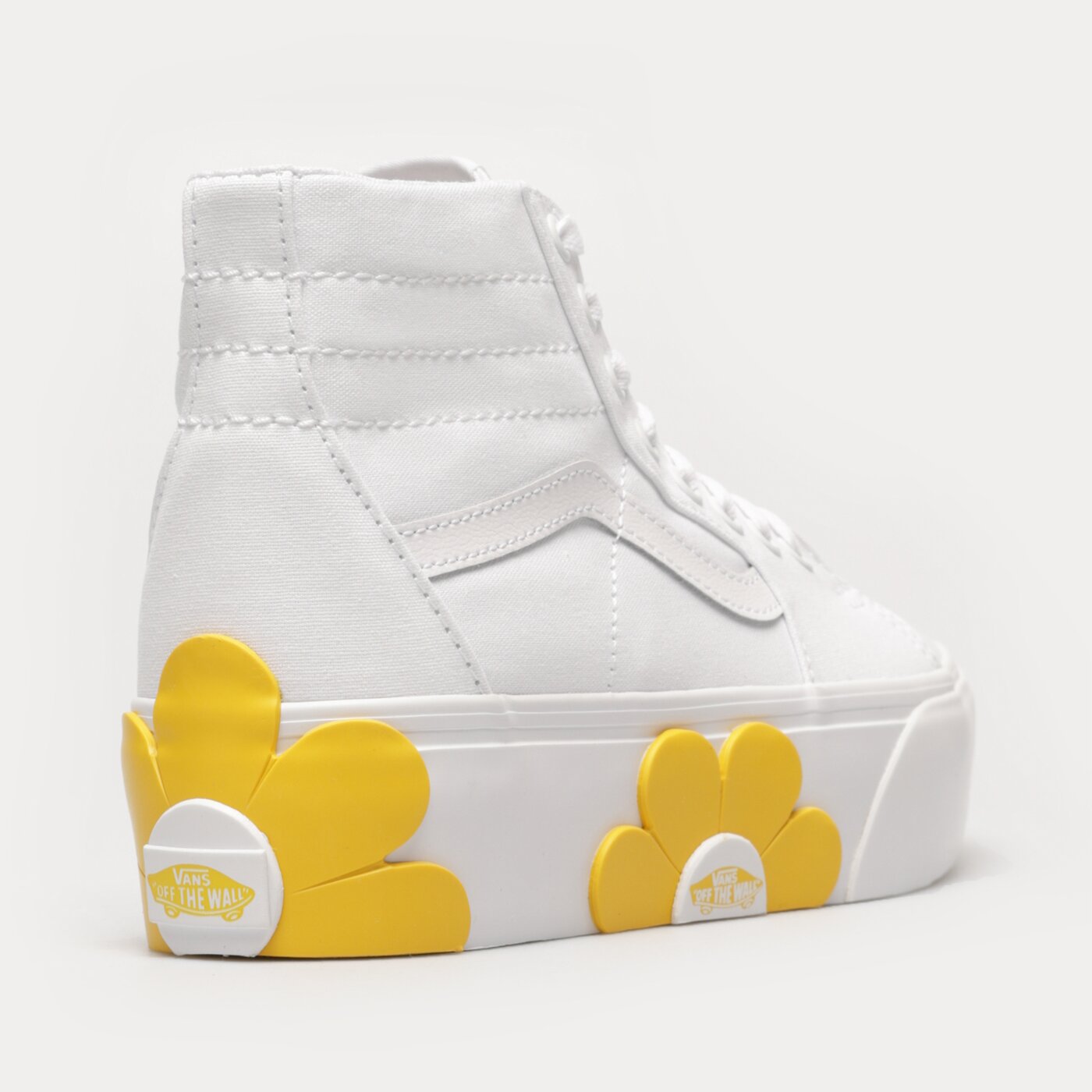 Дамски маратонки VANS SK8-HI TAPERED STACKFORM OSF vn0a5jm1w001 цвят бял