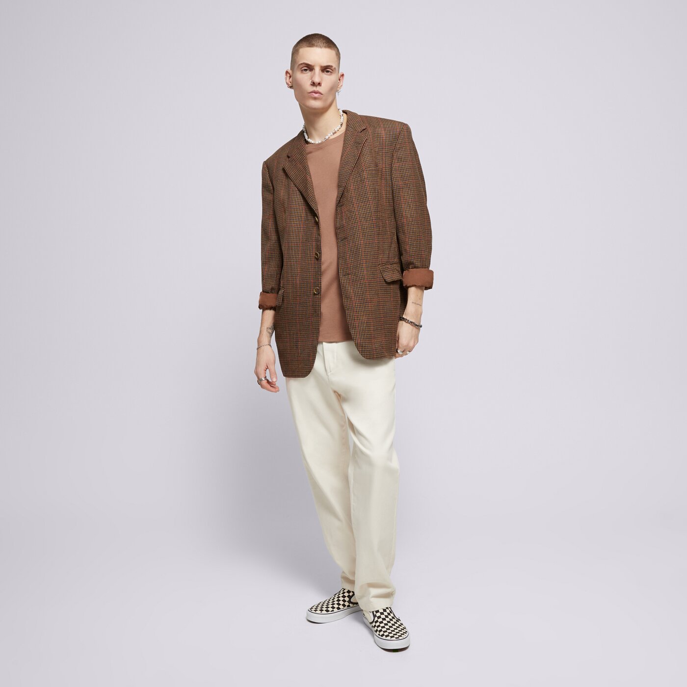 Мъжка тениска JORDAN ТЕНИСКА M J JUMPMAN EMB SS CREW dc7485-223 цвят бежов