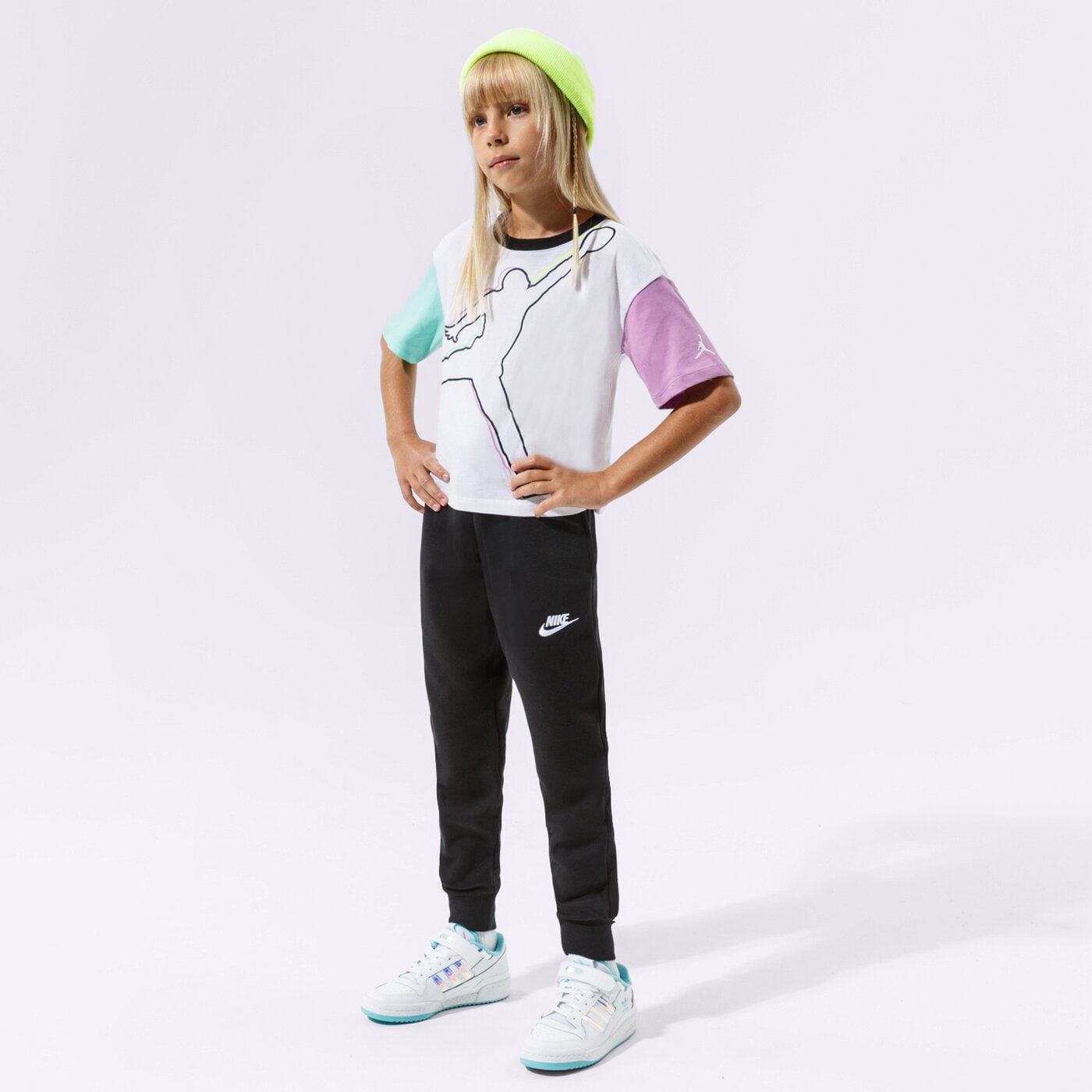 Детски панталони NIKE ПАНТАЛОНИ SPORTSWEAR CLUB FLEECE GIRL dc7207-010 цвят черен