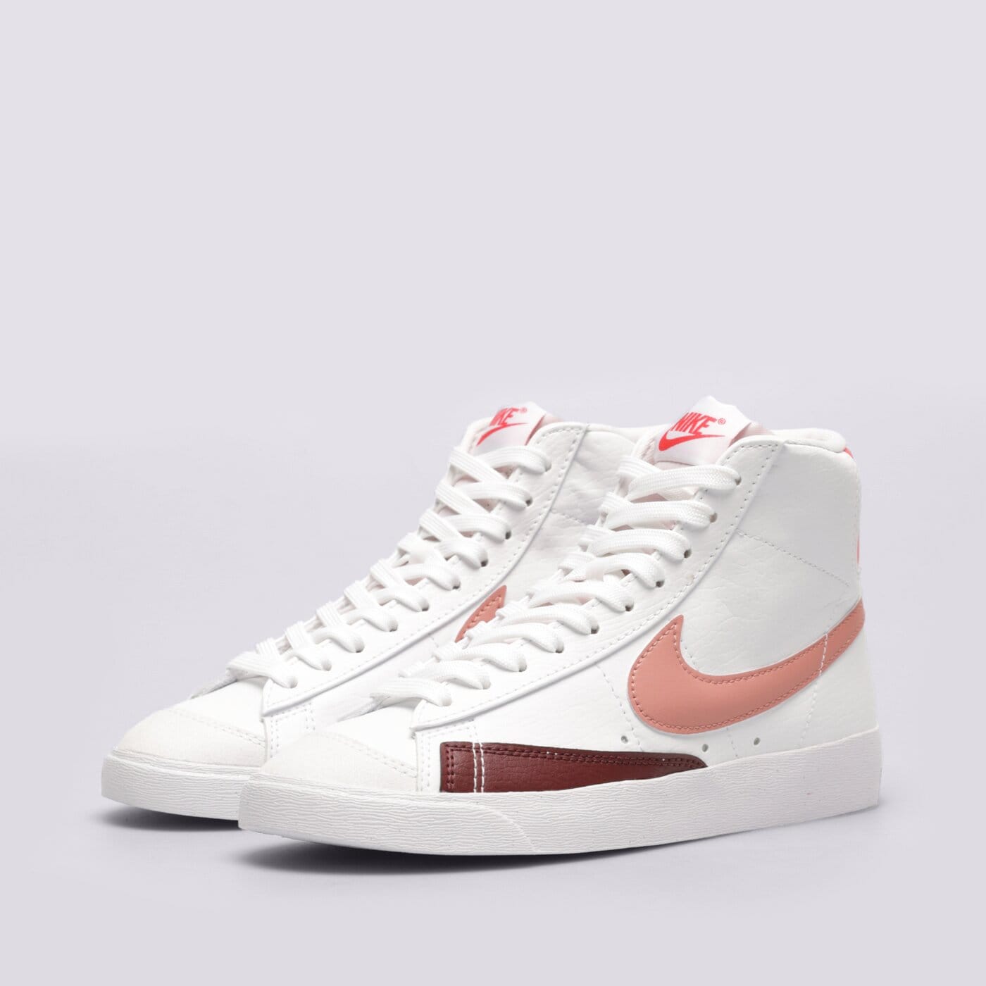 Дамски маратонки NIKE W BLAZER MID '77 NEXT NATURE dq4124-105 цвят бял