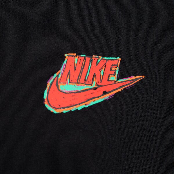 Детска тениска NIKE ТЕНИСКА K NSW TEE BOXY MULTI SPORT BOY hv5212-010 цвят черен
