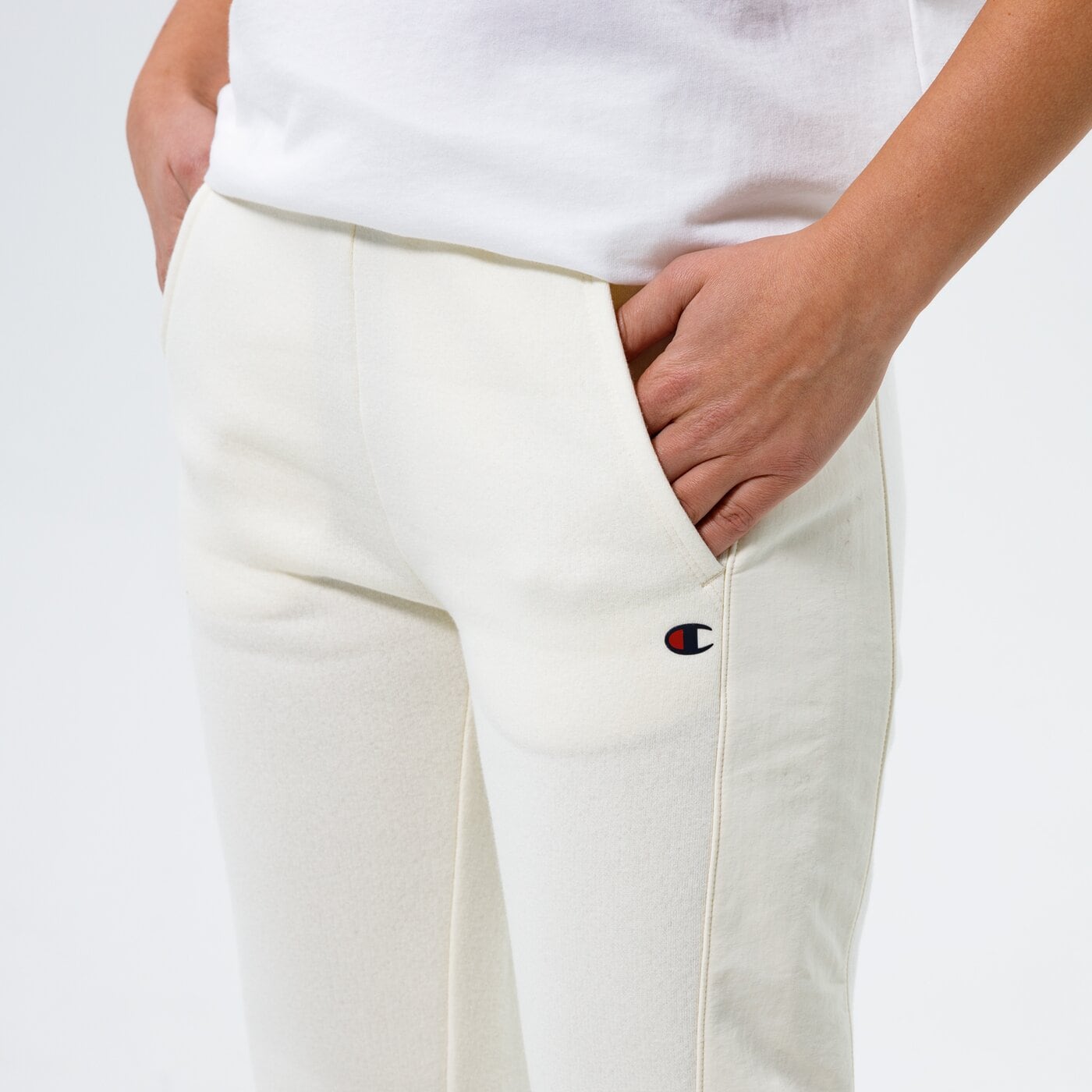Дамски панталони CHAMPION ПАНТАЛОНИ SLIM PANTS 114456ww005 цвят бежов