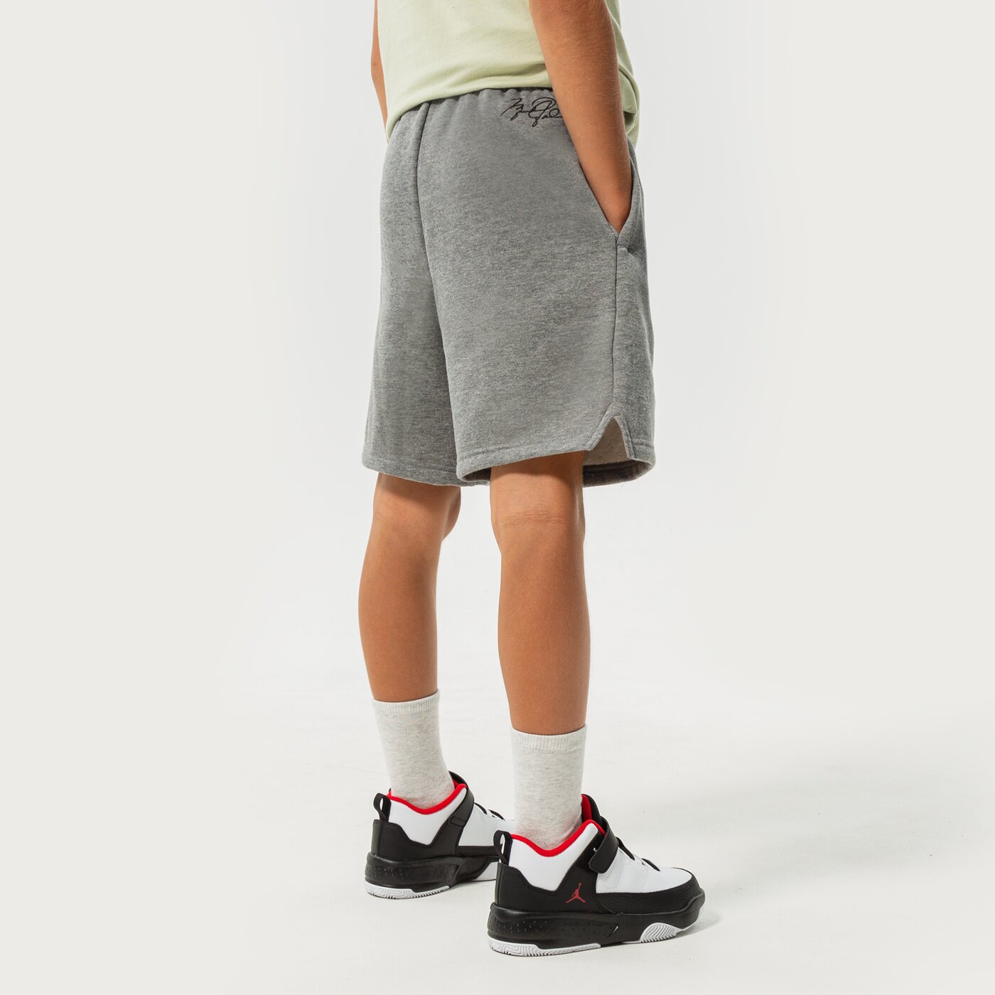  JORDAN ШОРТИ ESSENTIALS SHORT BOY 95a872-geh цвят сив