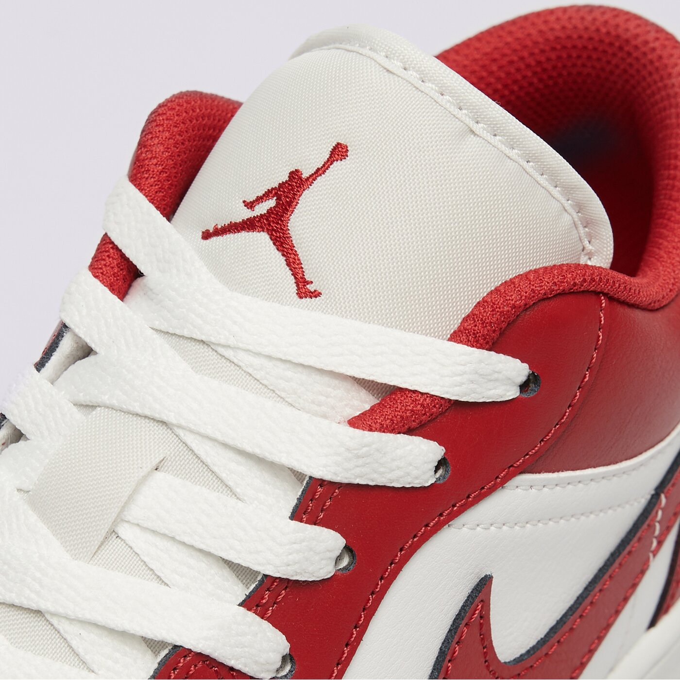 Мъжки маратонки AIR JORDAN 1 LOW  553558-166 цвят бял