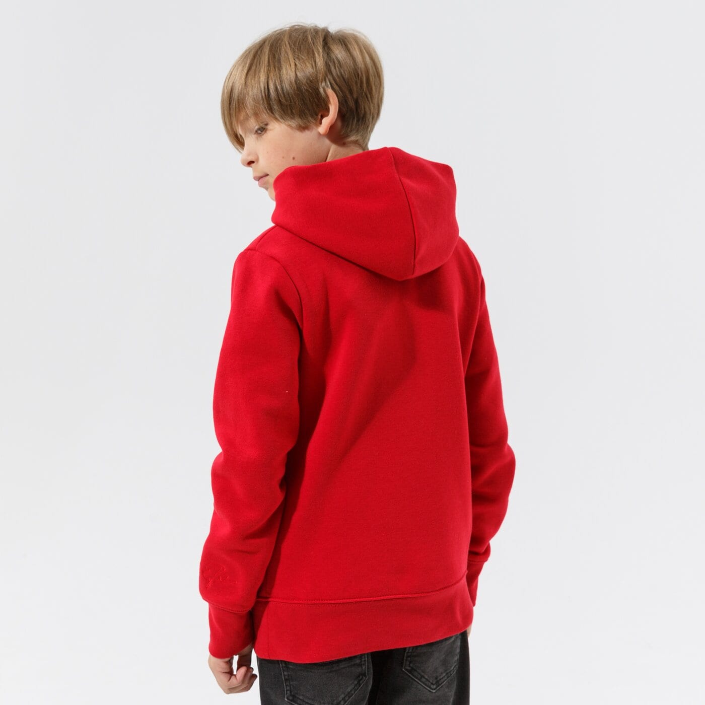 Детски суичър JORDAN СУИТЧЪР С КАЧУЛКА ESSENTIALS PO BOY 95a715-r78 цвят червен