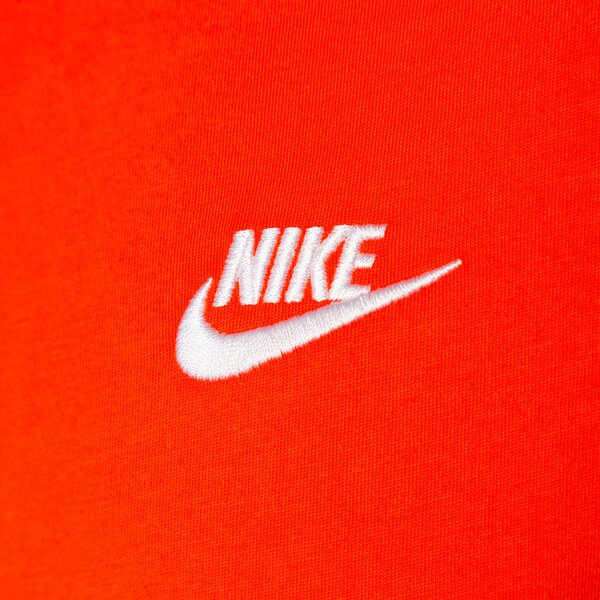Мъжка тениска NIKE ТЕНИСКА SPORTSWEAR CLUB ar4997-891 цвят оранжев