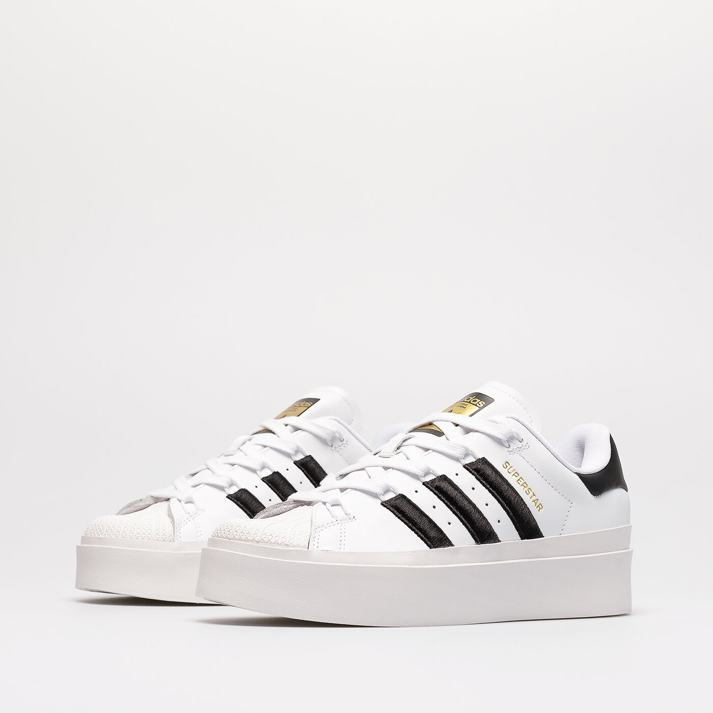 Дамски маратонки ADIDAS SUPERSTAR BONEGA W gx1840 цвят бял
