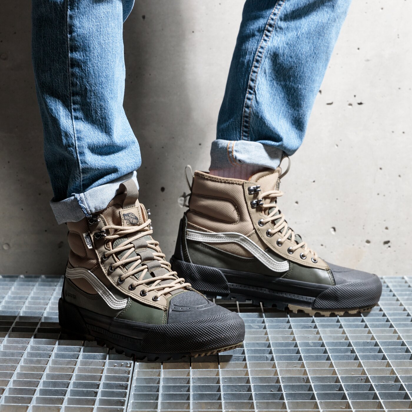 Мъжки маратонки VANS SK8-HI GORE-TEX MTE-3 vn0a5i116mb1 цвят черен