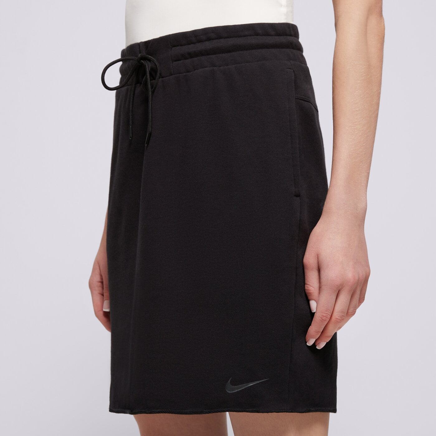 Дамски NIKE ПОЛА W NSW ICN CLASH SKIRT FT dc5499-010 цвят черен
