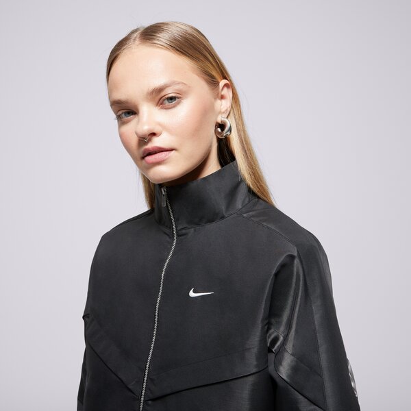 Дамско преходно яке NIKE ЯКЕ W NSW NK LIQ SHINE WR JKT hv2467-010 цвят черен