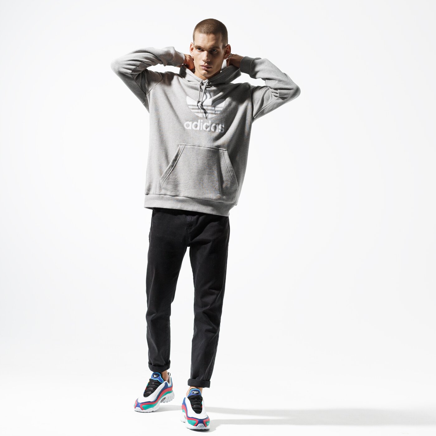 Мъжки суичър ADIDAS СУИТЧЪР С КАЧУЛКА TREFOIL HOODIE ADICOLOR dt7963 цвят сив