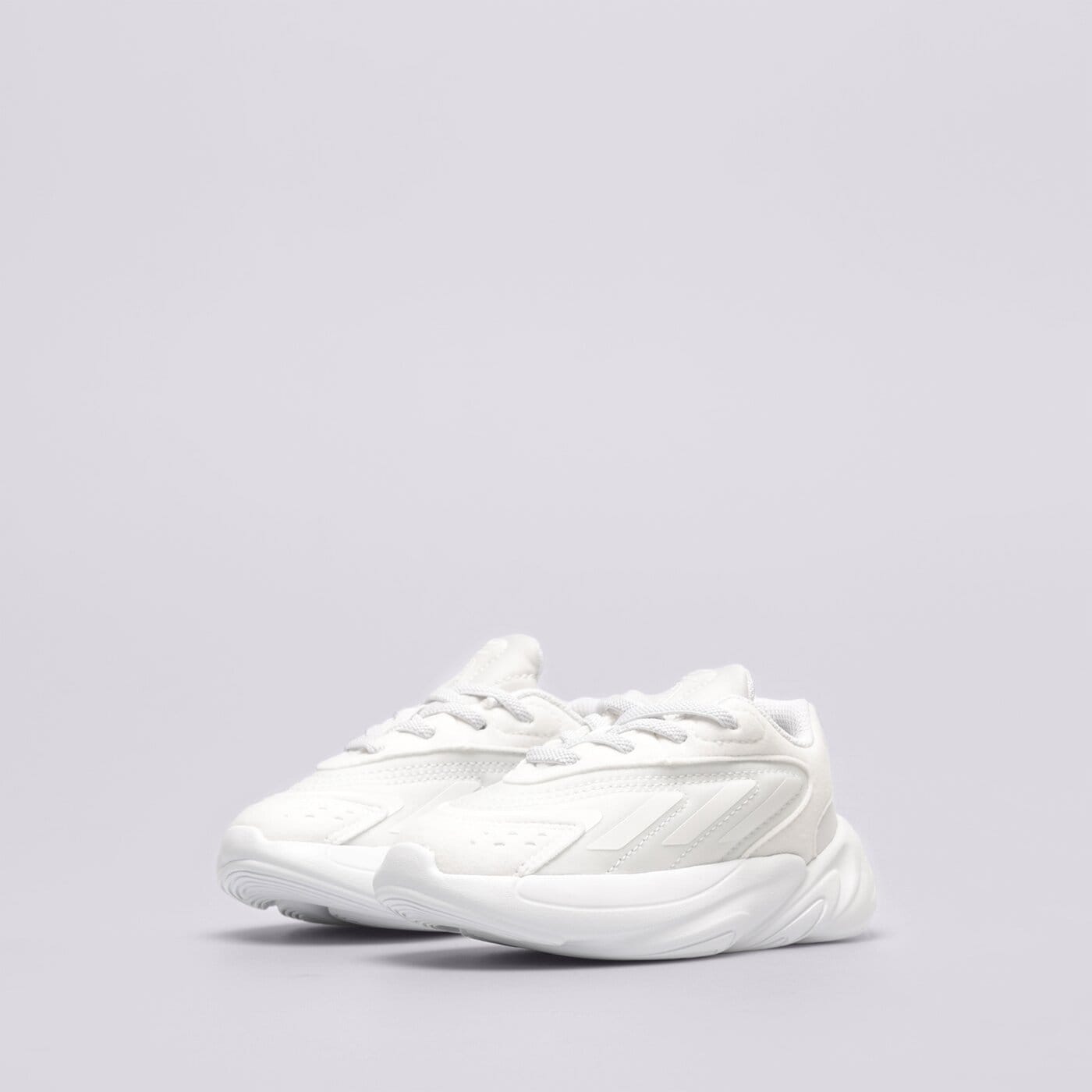 Детски маратонки ADIDAS OZELIA  h04748 цвят бял