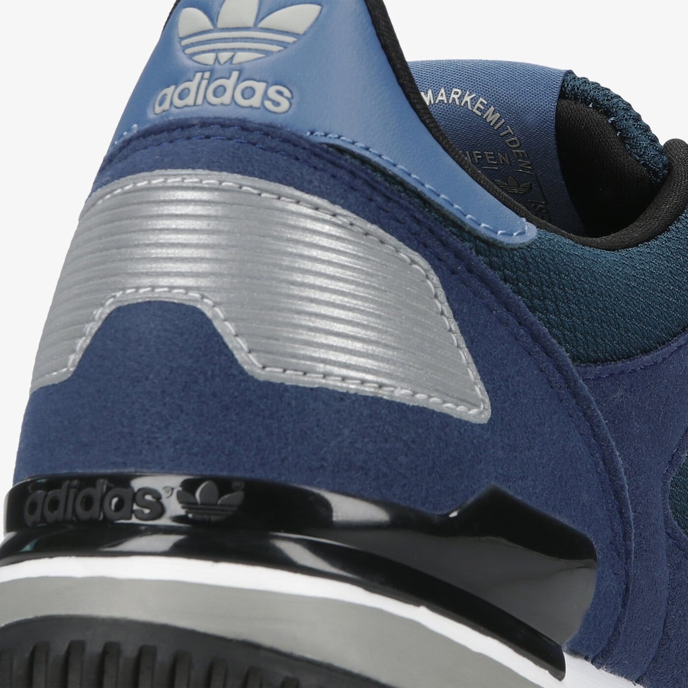 Мъжки маратонки ADIDAS ZX 700  fx6968 цвят тъмносин