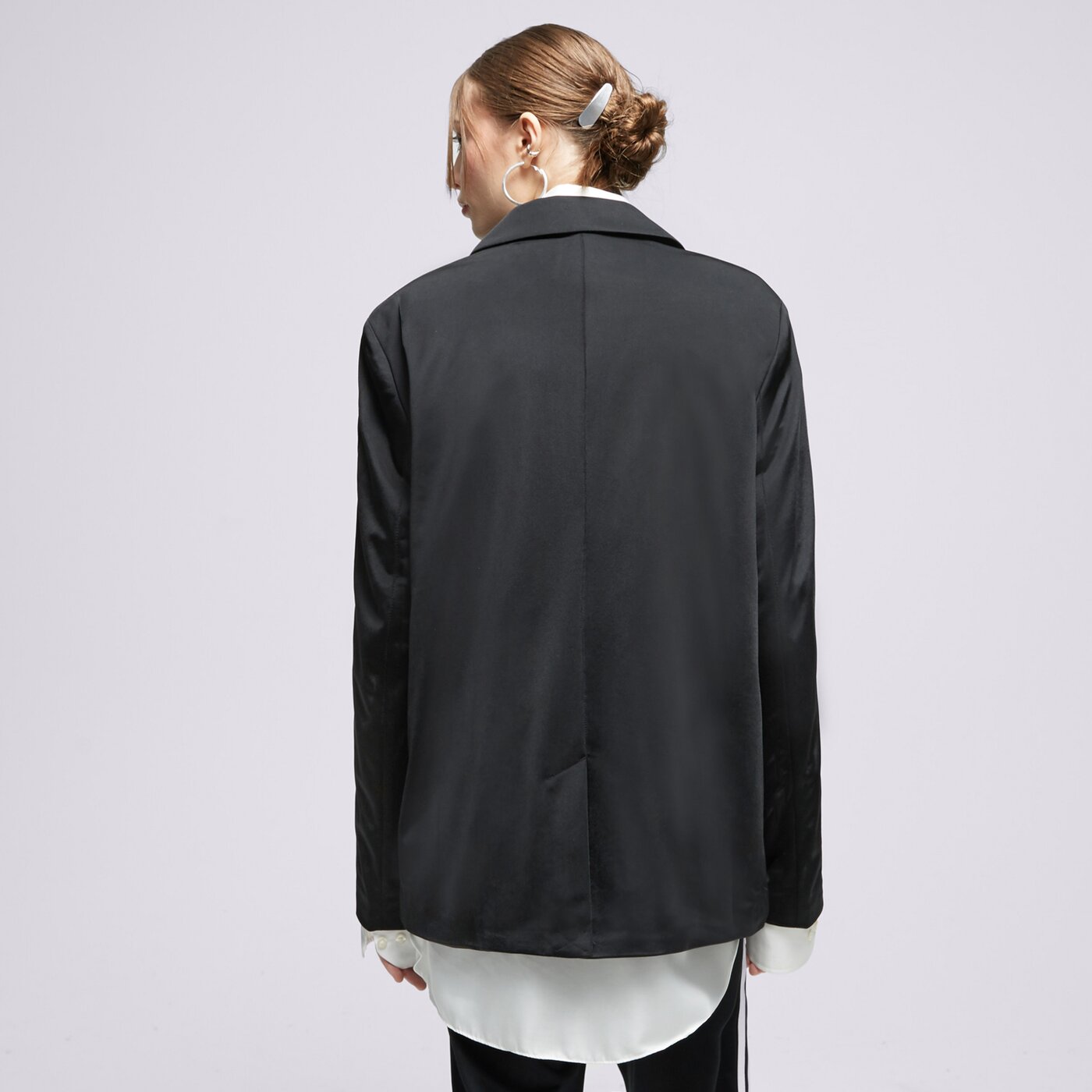 Дамски суичър ADIDAS СУИТЧЪР С ЦИП 3S BLAZER  ik0440 цвят черен