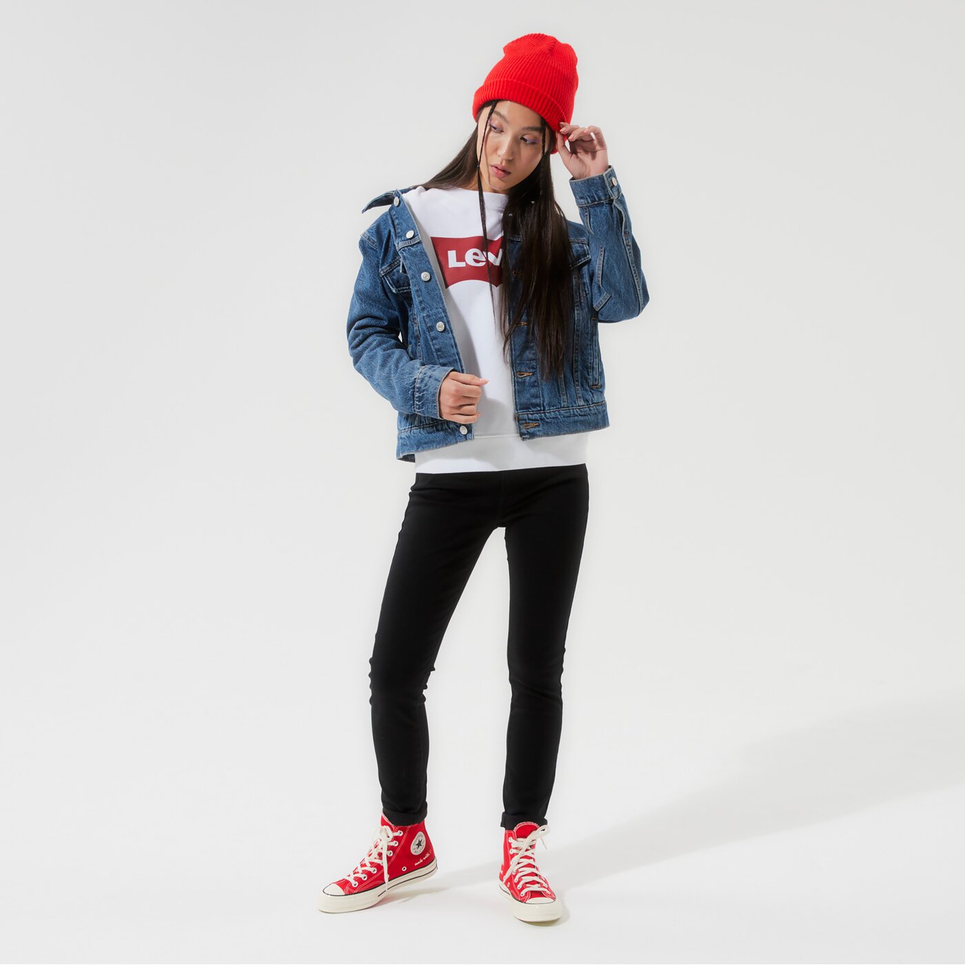 Дамски суичър LEVI'S СУИТЧЪР GRAPHIC STANDARD CREW 18686-0011 цвят бял