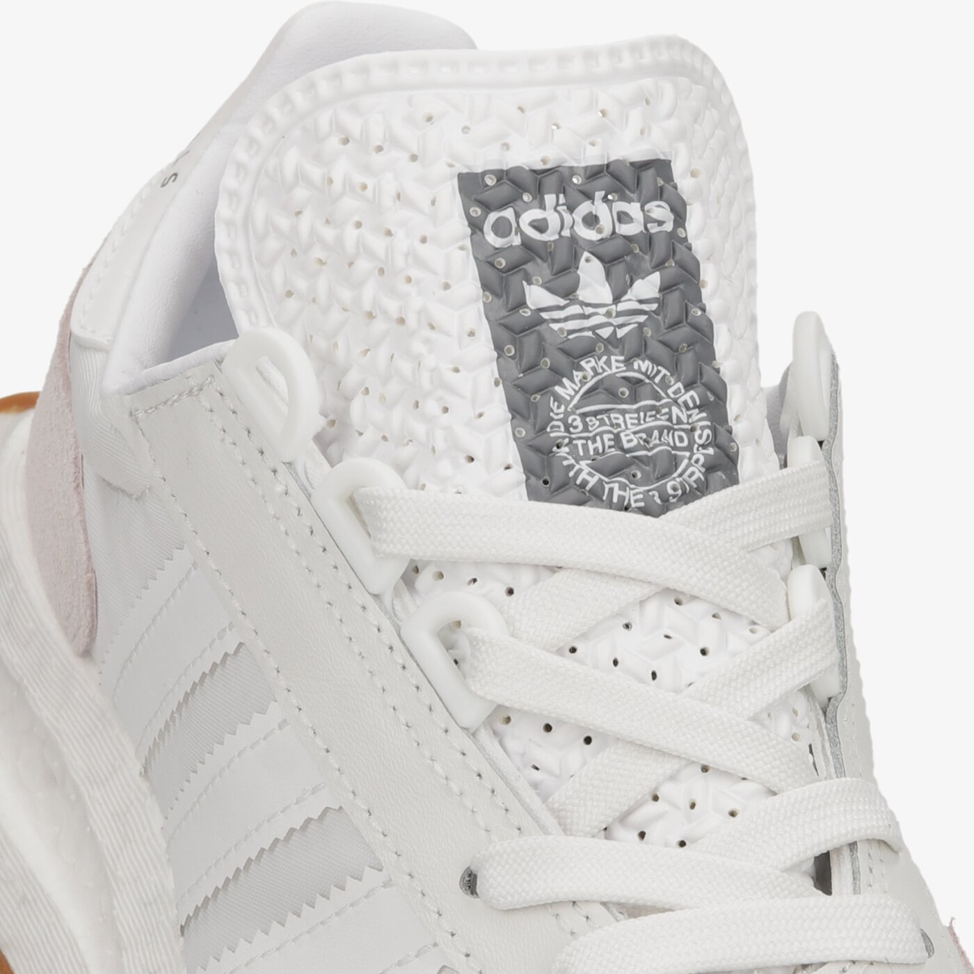 Детски маратонки ADIDAS RETROPY E5 J gw0786 цвят бял