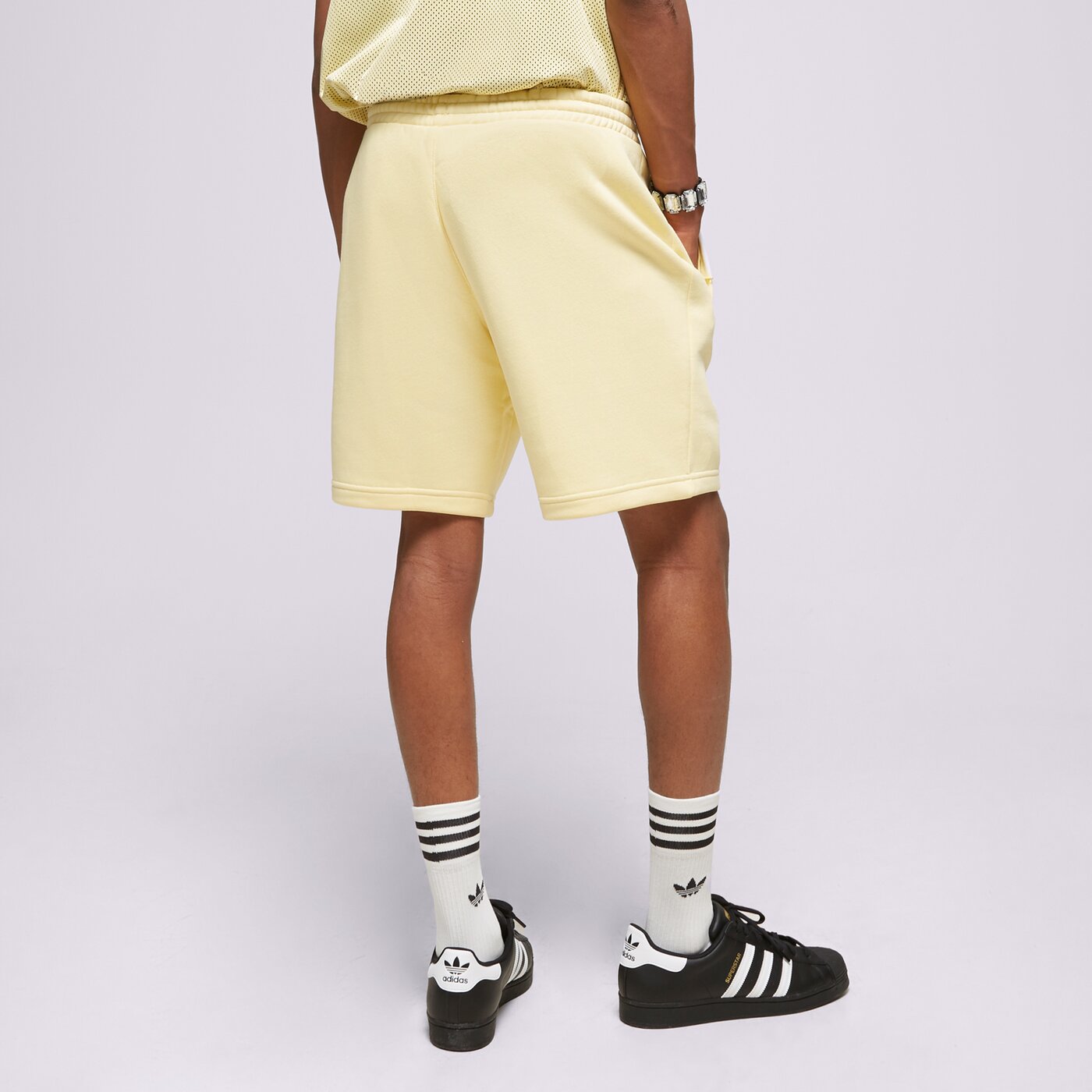 Мъжки къси панталони ADIDAS ШОРТИ ESSENTIAL SHORT ib3141 цвят жълт