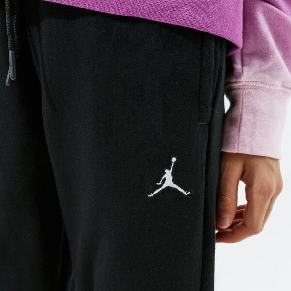 Детски панталони JORDAN ПАНТАЛОНИ ESSENTIALS PANT GIRL 45a860-023 цвят черен