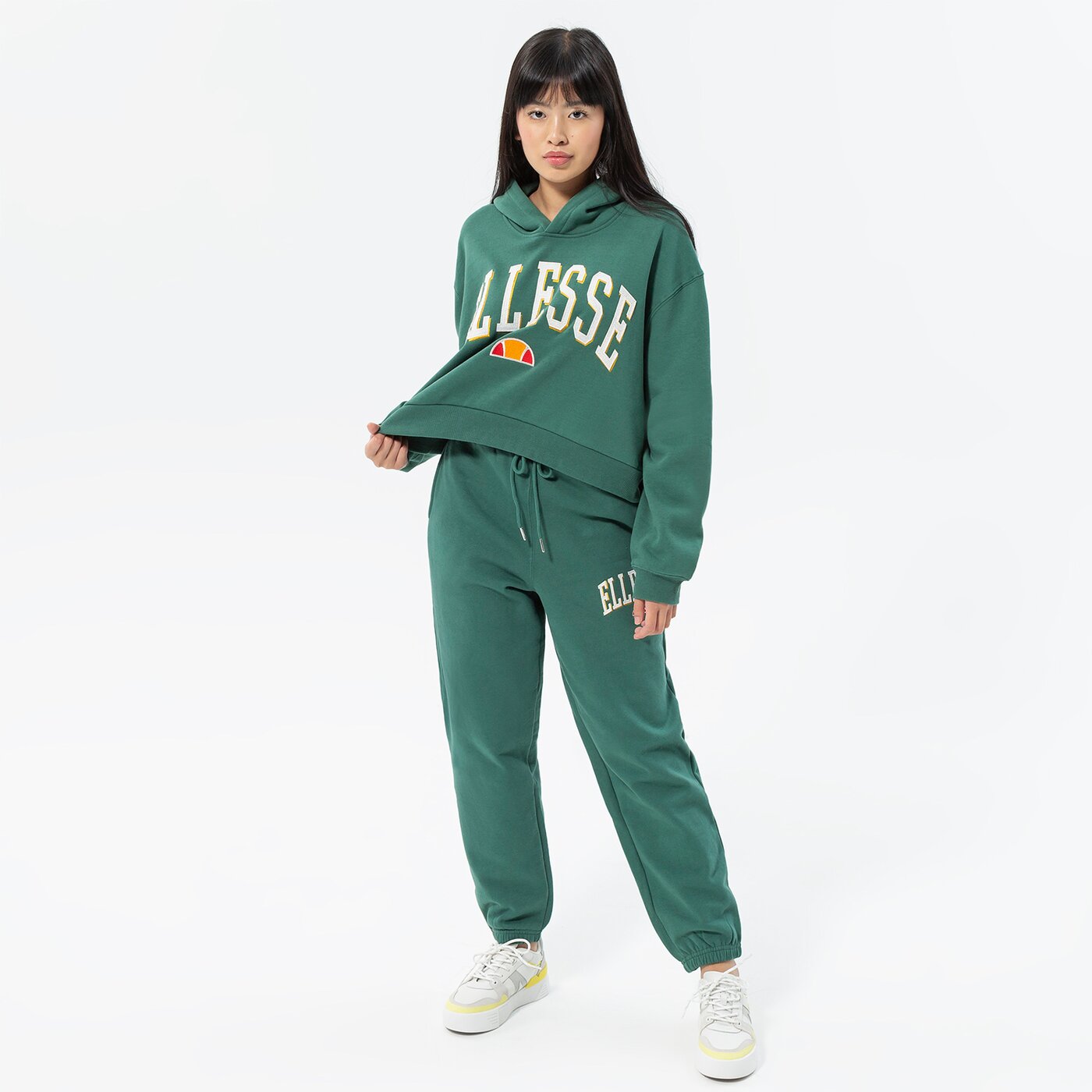 Дамски суичър ELLESSE СУИТЧЪР С КАЧУЛКА RAMO CROP HOODY DGREEN sgp15918502 цвят зелен
