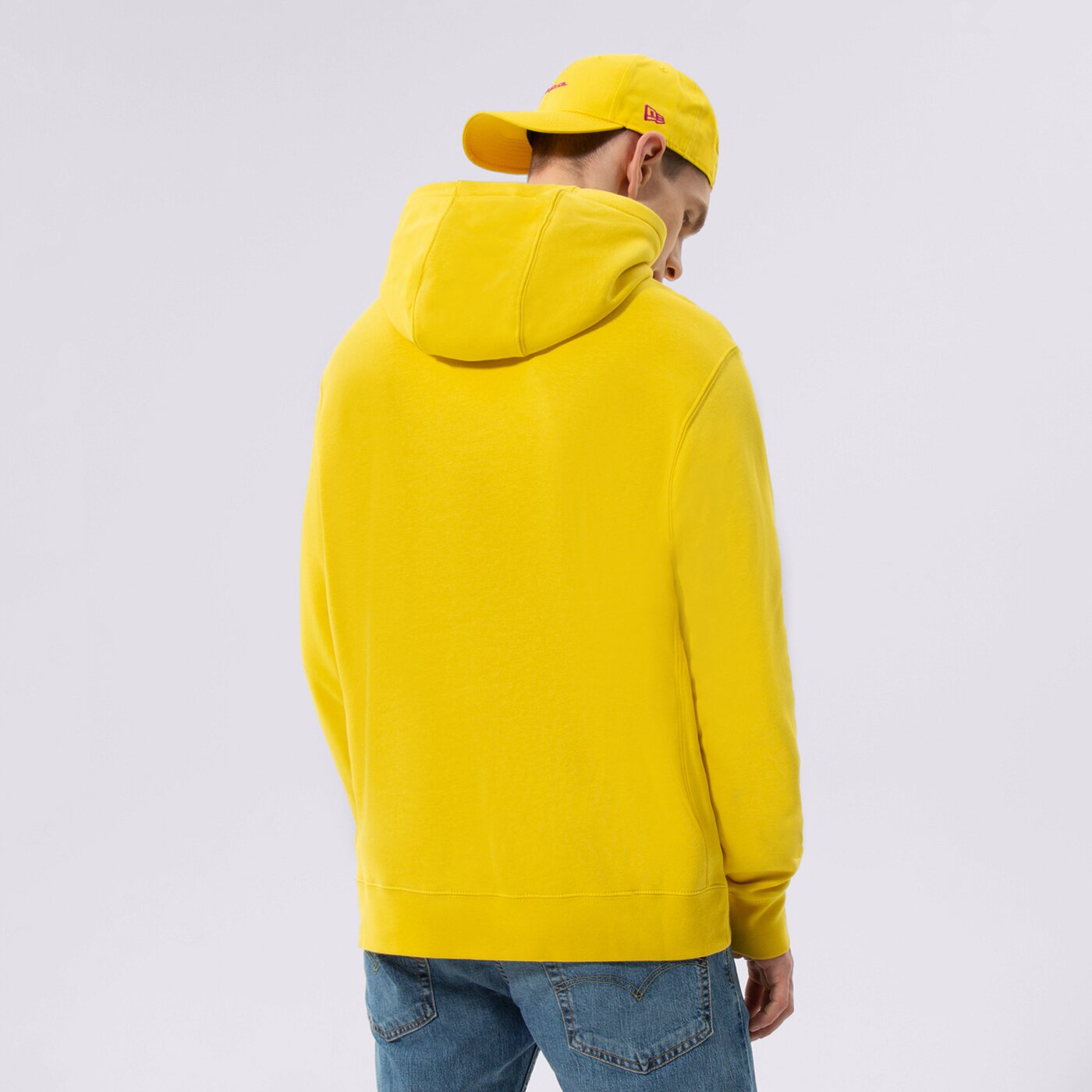 Мъжки суичър NIKE СУИТЧЪР С КАЧУЛКА SPORTSWEAR CLUB FLEECE bv2654-709 цвят жълт