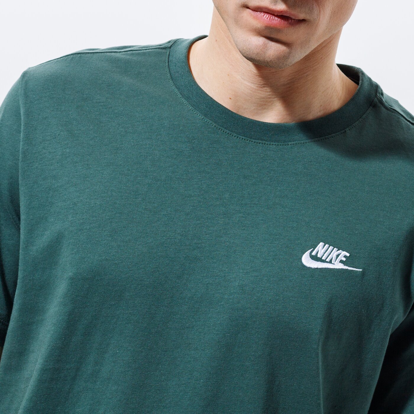 Мъжка тениска NIKE ТЕНИСКА SPORTSWEAR CLUB ar4997-370 цвят каки