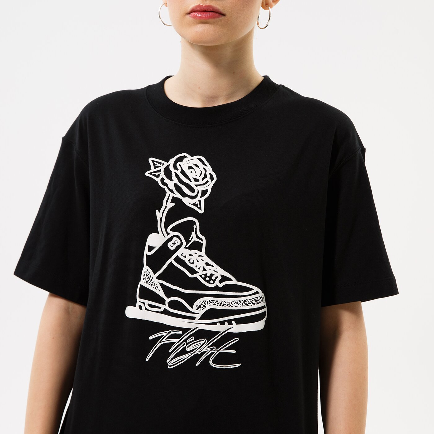 Дамска тениска JORDAN ТЕНИСКА W J FLIGHT GF GFX TEE dv1408-010 цвят черен