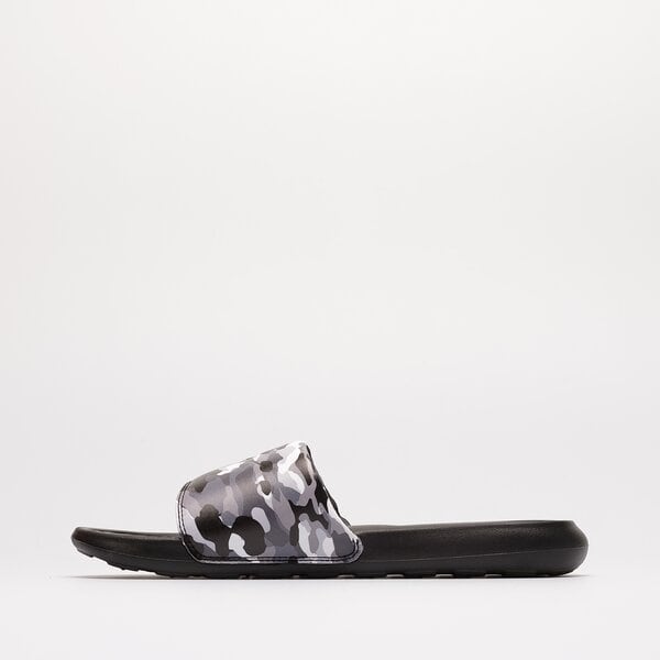 Мъжки чехли и сандали NIKE VICTORI ONE cn9678-001 цвят черен