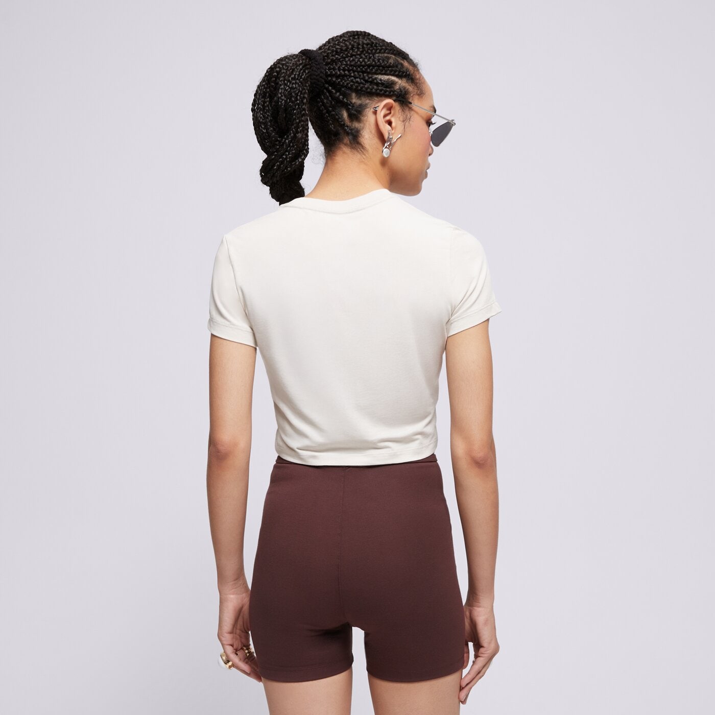 Дамска тениска NIKE ТЕНИСКА W NSW NK CHLL KNT CRP hf9538-105 цвят бежов