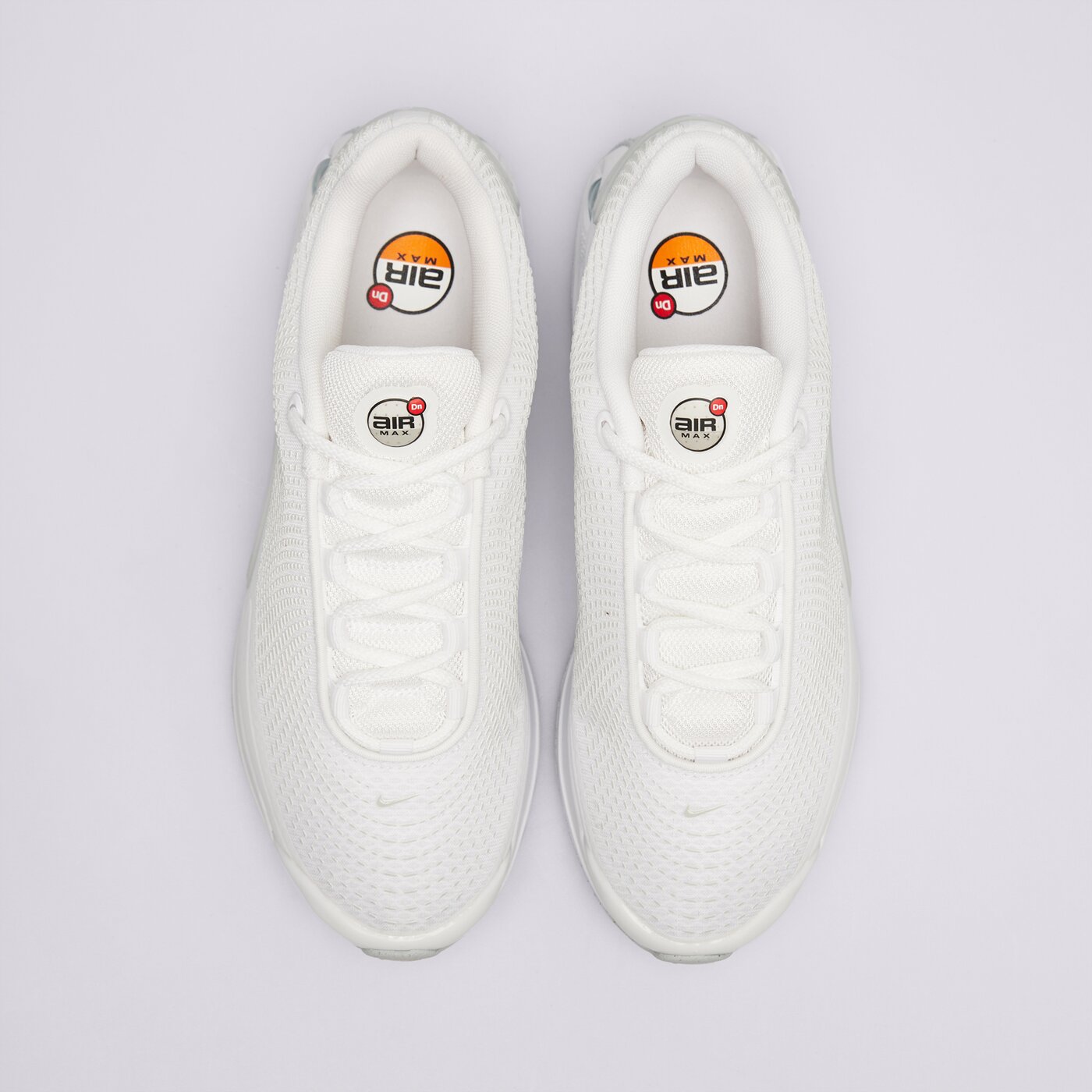 Дамски маратонки NIKE W AIR MAX DN  fj3145-102 цвят бял