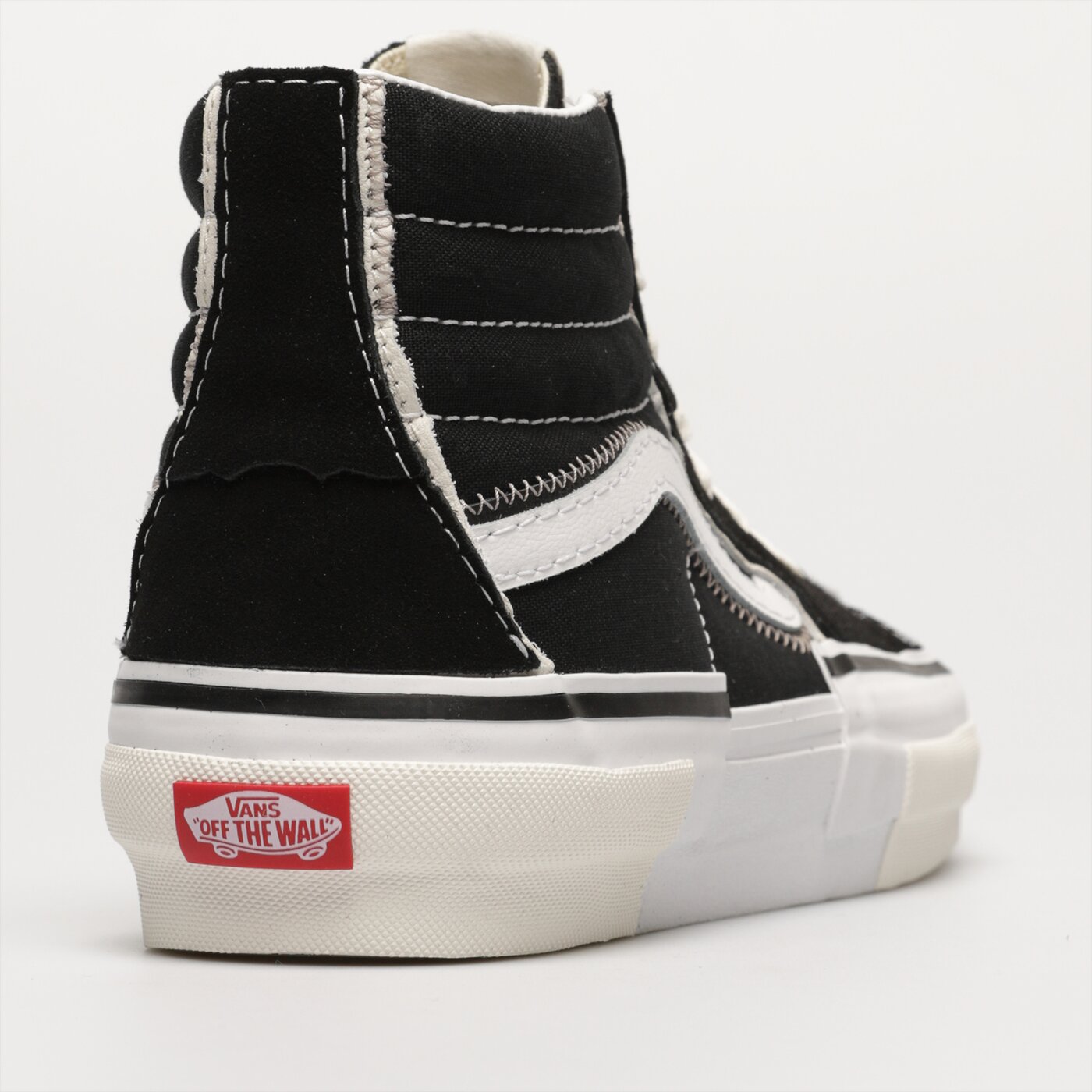 Мъжки маратонки VANS SK8-HI RECONSTRUCT vn0005uk6bt1 цвят черен