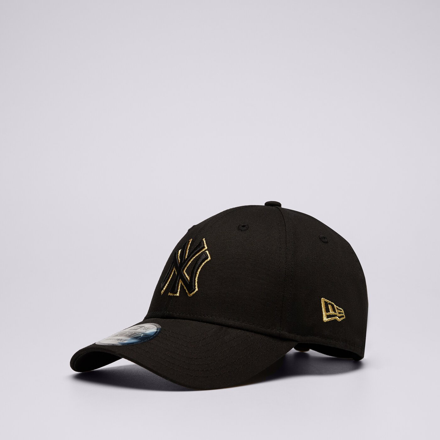 Дамска шапка с козирка NEW ERA ШАПКА METALLIC OUTLINE 940 NYY NEW YORK YANKEES 60435135 цвят черен