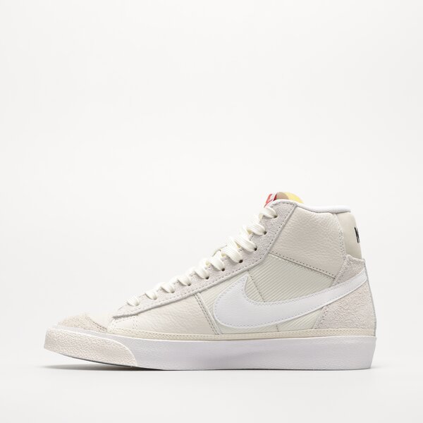 Мъжки маратонки NIKE BLAZER '77 PRO CLUB dq7673-003 цвят бежов