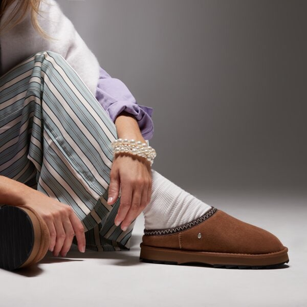 Дамски кежуал EMU AUSTRALIA SHARKY SCUFF w13179chestnut цвят кафяв