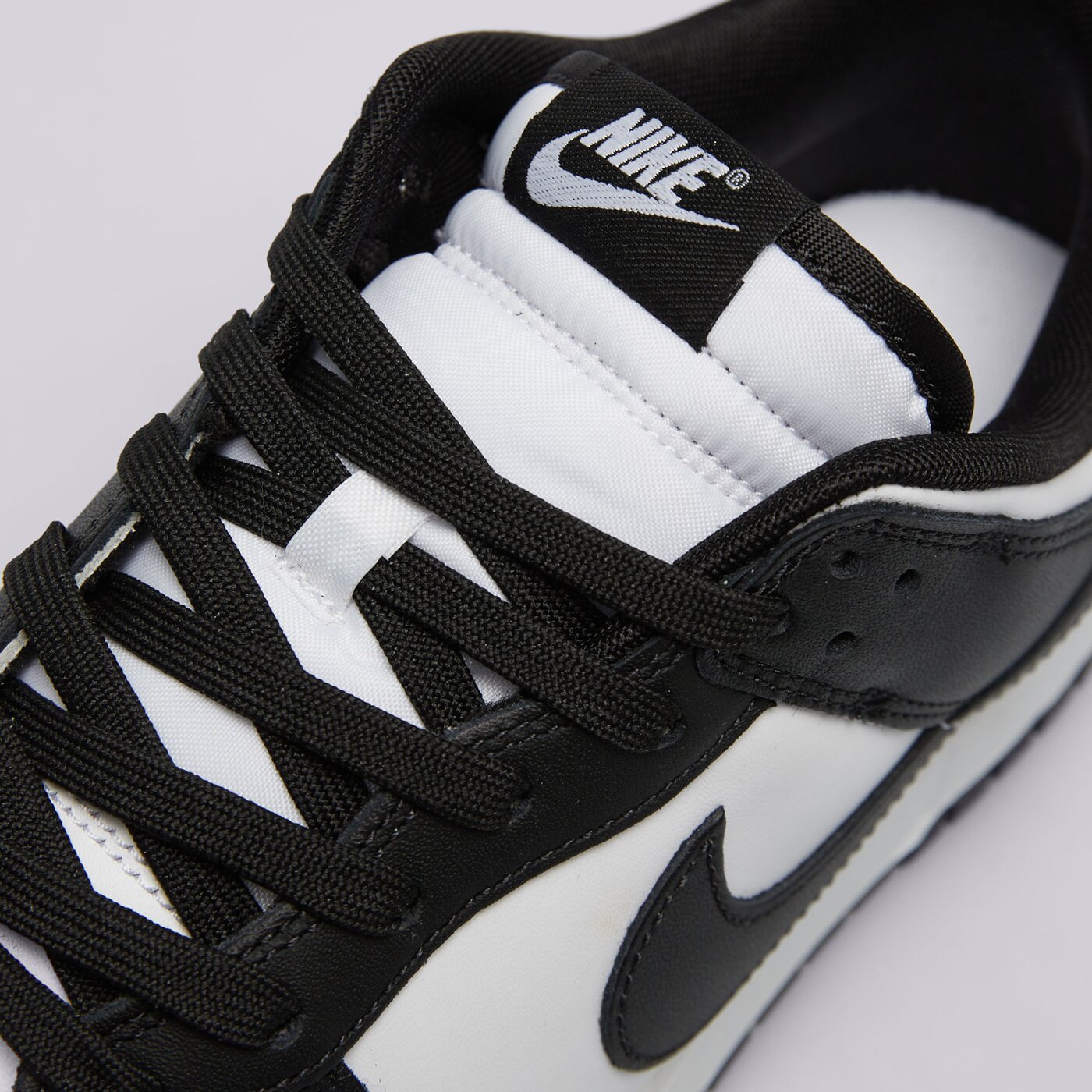 Мъжки маратонки NIKE DUNK LOW RETRO BTTYS  dd1391-100 цвят бял