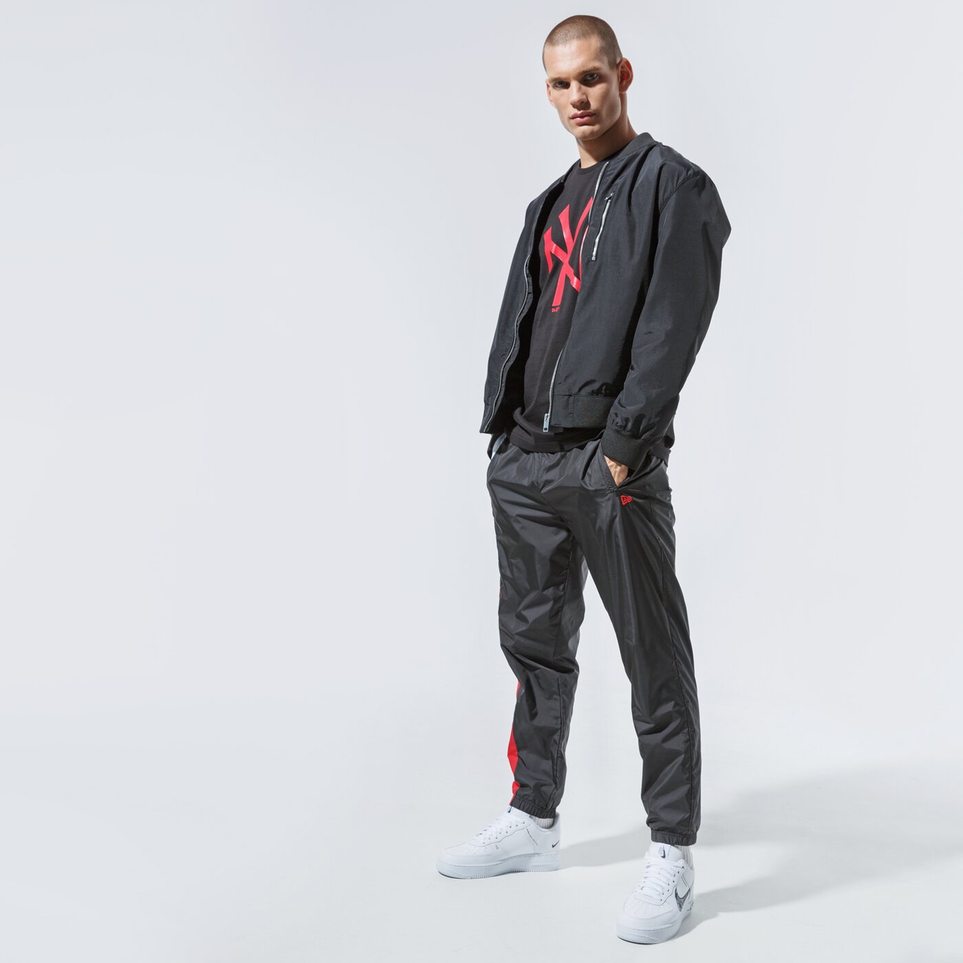 Мъжка тениска NEW ERA ТЕНИСКА MLB SEASONAL TEAM LOGO TEE NEYYAN BLKCYR 12485708 цвят черен