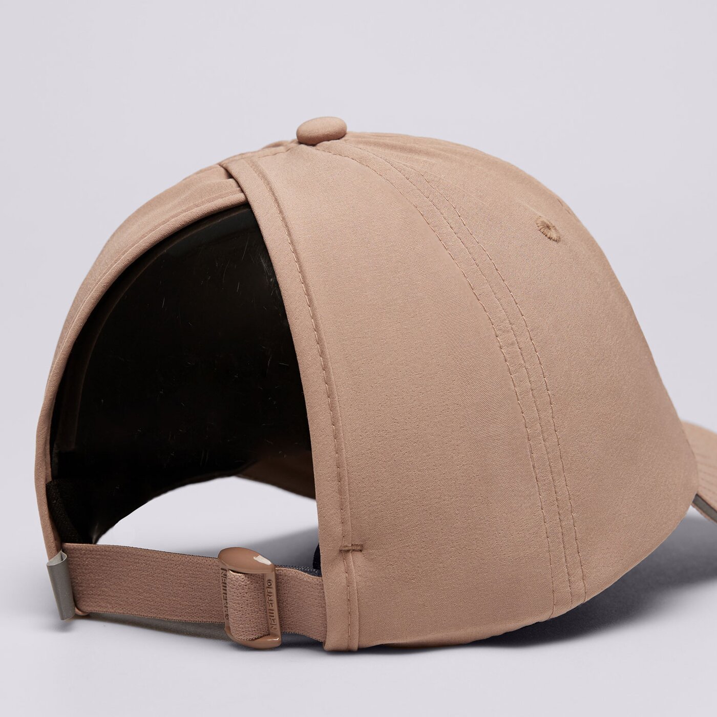 Дамска шапка с козирка NEW ERA ШАПКА WMNS OPEN BACK CAP NEWERA NONE 60435010 цвят кафяв