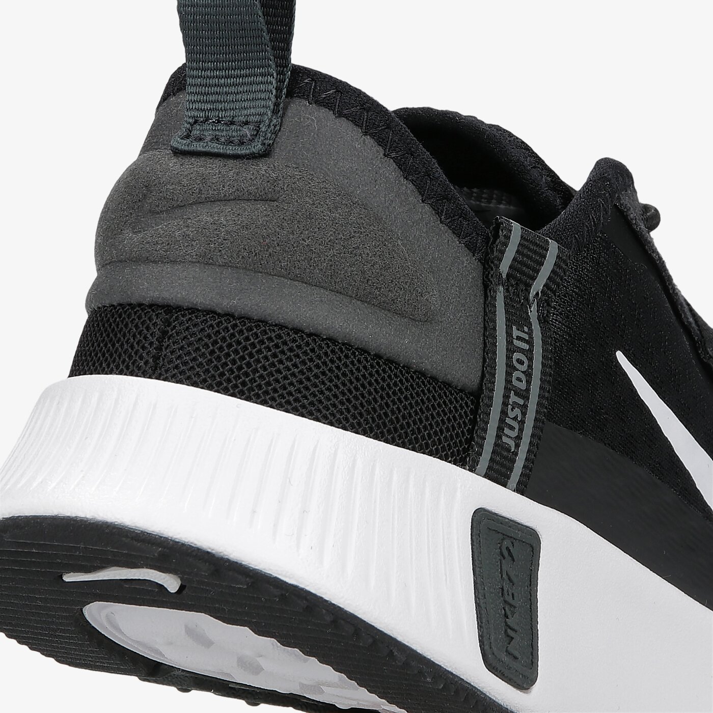 Детски маратонки NIKE REPOSTO da3266-012 цвят черен