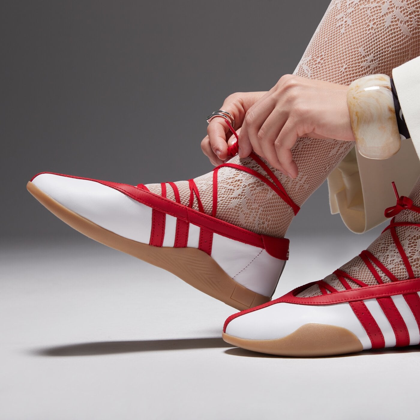 Дамски маратонки ADIDAS TAEKWONDO MEI BALLET W jq0960 цвят бял