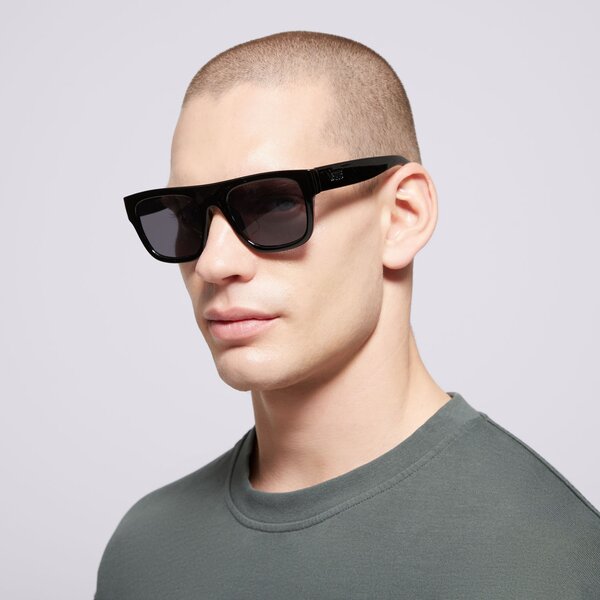 Дамски слънчеви очила VANS ОЧИЛА SQUARED OFF SHADES vn0a7pr1blk1 цвят черен