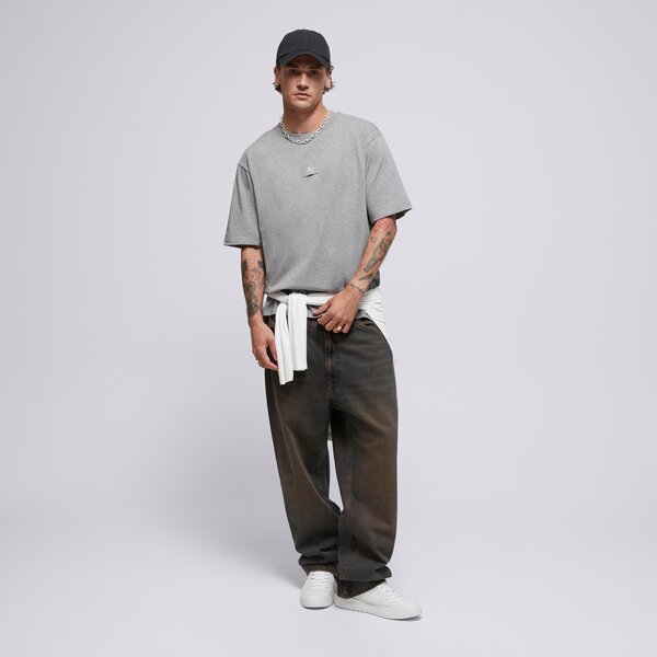 Мъжка тениска JORDAN ТЕНИСКА M J FLT ESS 85 SS CREW fz1912-091 цвят сив