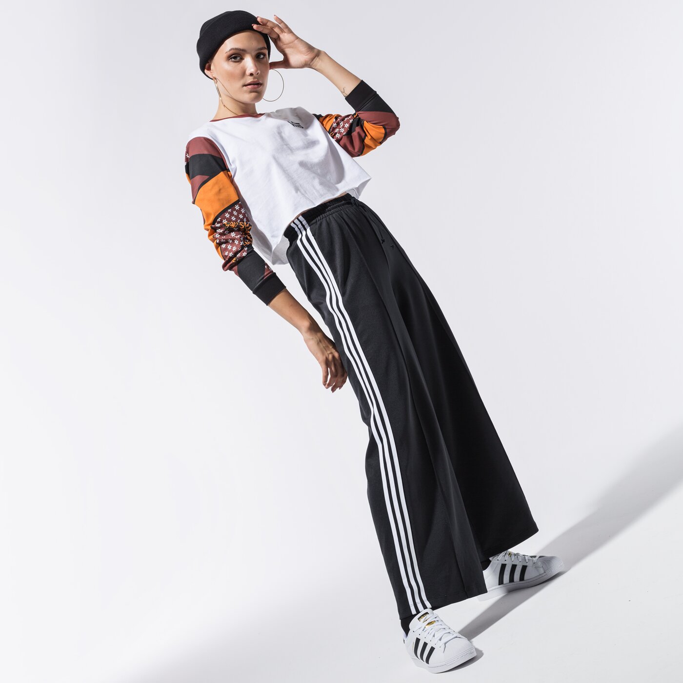 Дамски панталони ADIDAS ПАНТАЛОНИ RELAXED PANT PB gd2273 цвят черен