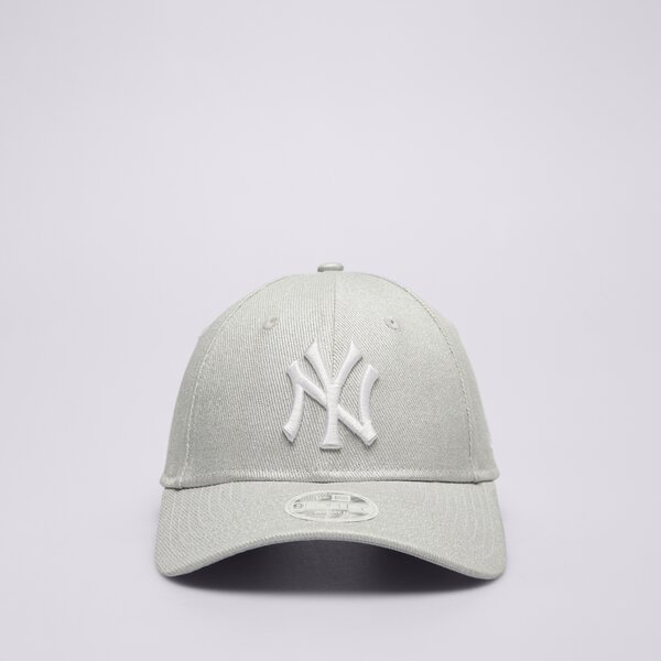 Дамска шапка с козирка NEW ERA ШАПКА WMNS MET DENIM 940 NYY NEW YORK YANKEES 60595374 цвят сребърен