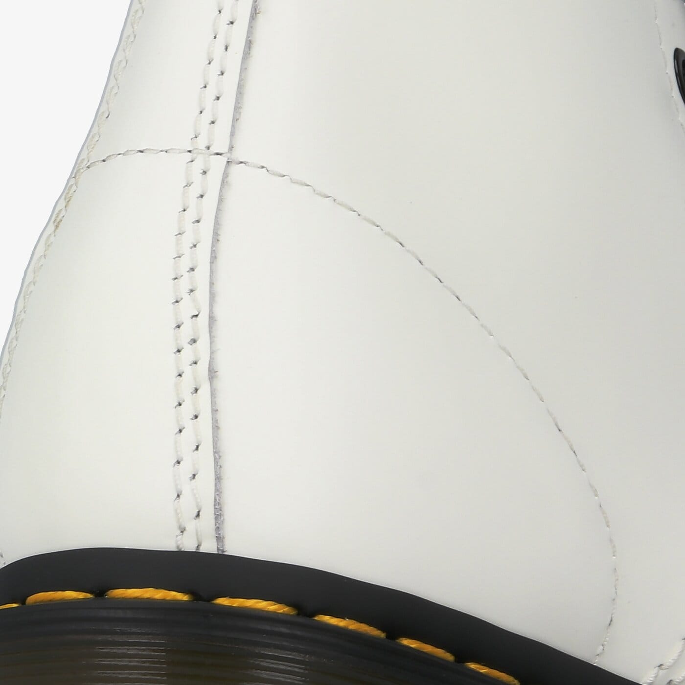 Дамски боти DR. MARTENS 1460 W 11821100 цвят бял