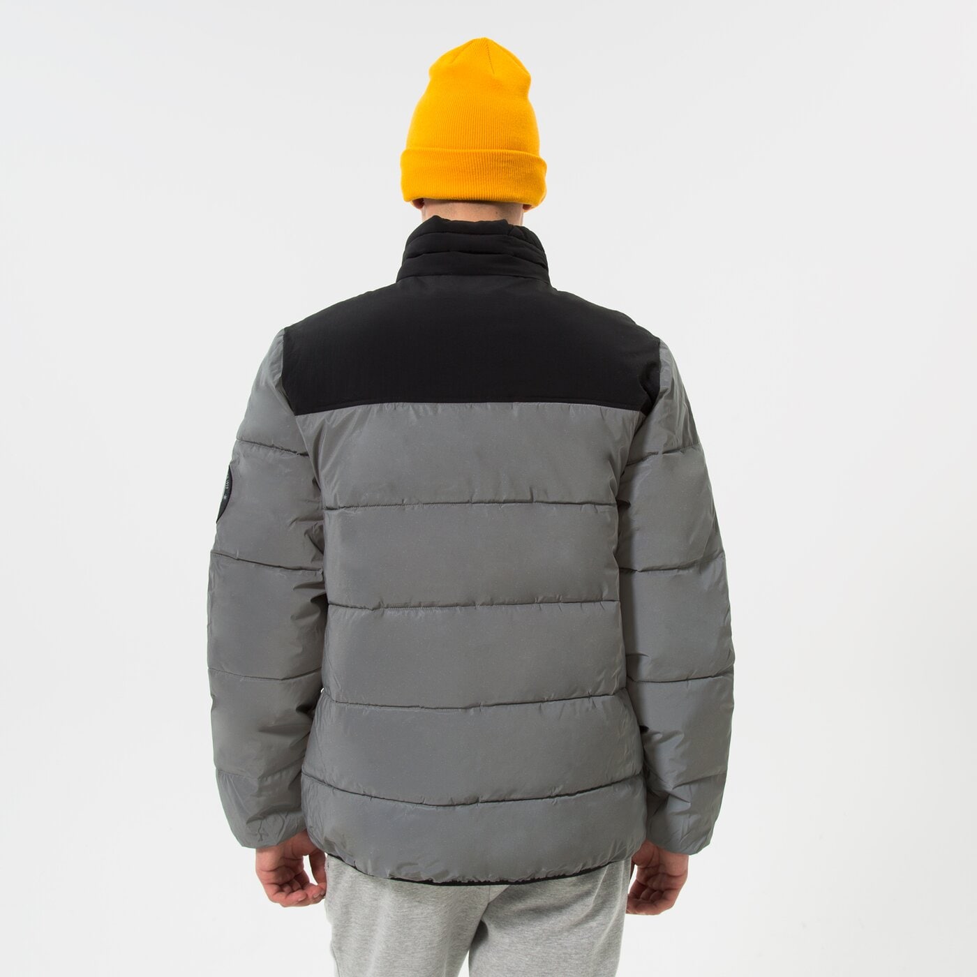 Мъжко зимно яке ELLESSE ЯКЕ ПУХЕН NEBULA JACKET BLK/RFLCTV shk12789037 цвят черен