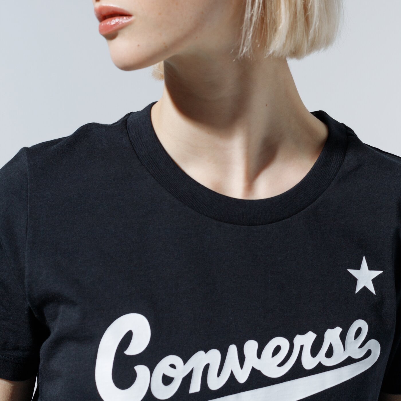 Дамска тениска CONVERSE ТЕНИСКА WMN NOVA CENTER FRONT LOGO TEE 10018268-a01 цвят черен