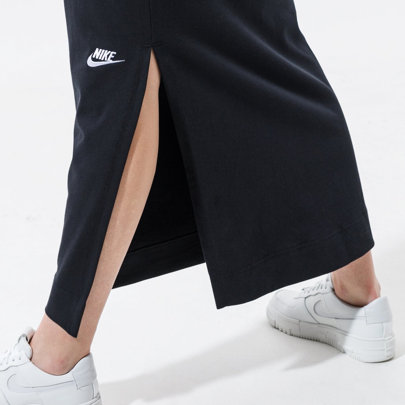 Дамски NIKE ПОЛА W NSW SKIRT MAXI JRSY cz9730-010 цвят черен