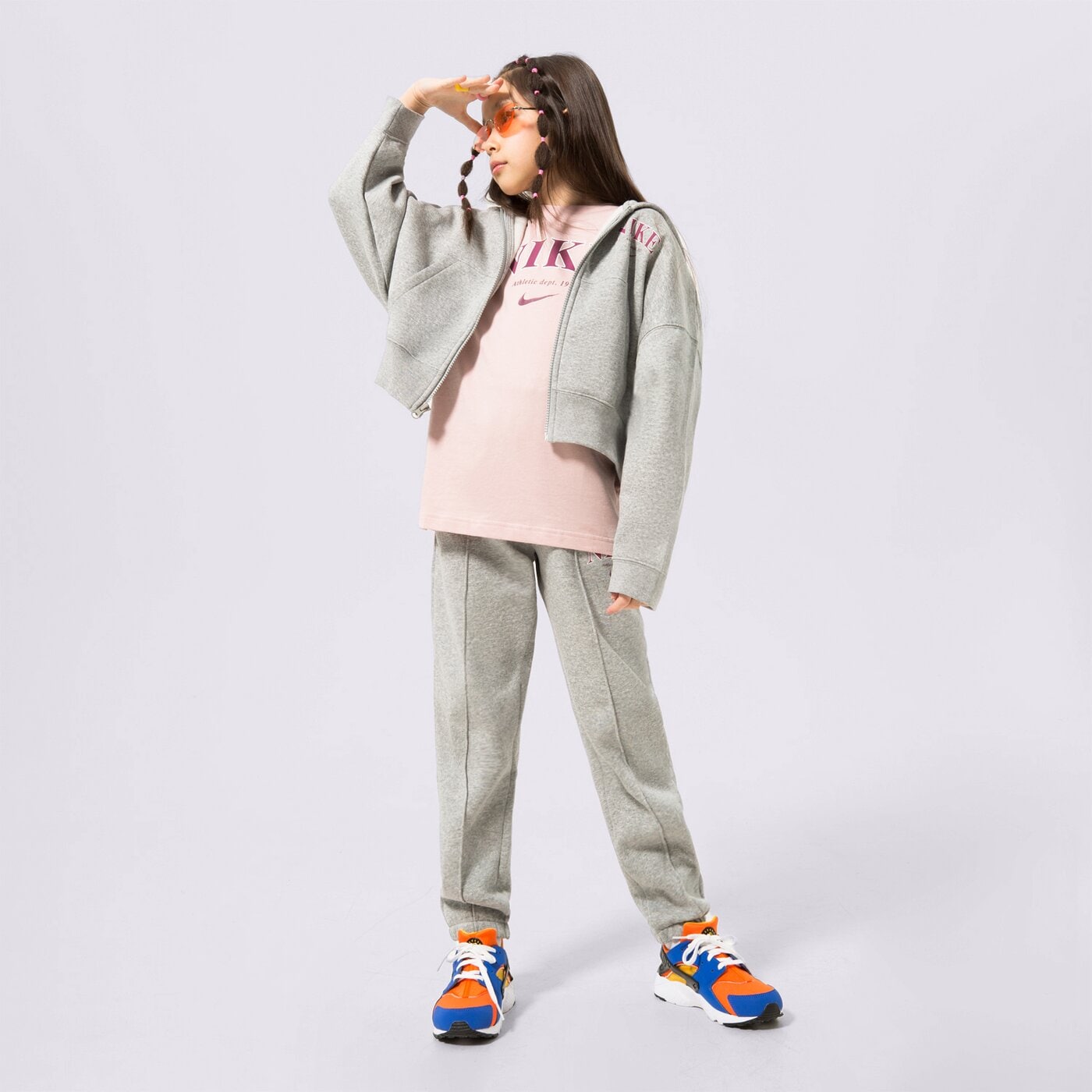 Детски панталони NIKE ПАНТАЛОНИ G NSW TREND FLC CF PANT PRNT fd0886-063 цвят сив