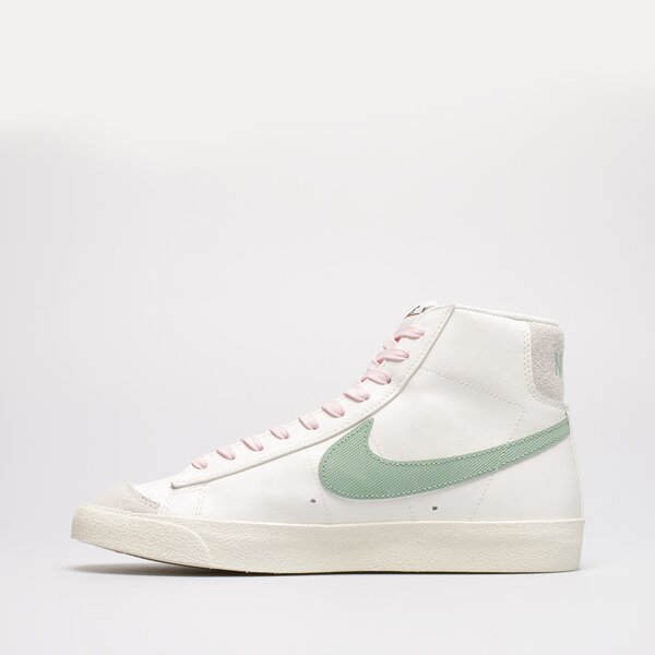 Мъжки маратонки NIKE BLAZER MID '77 PRM do9787-100 цвят бял